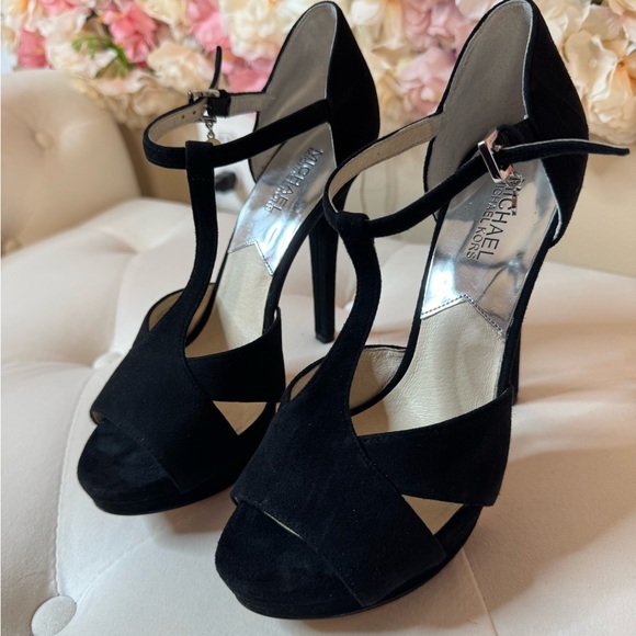 Michael Kors Black and White Patent Leather Heels - Picture 3 of 6